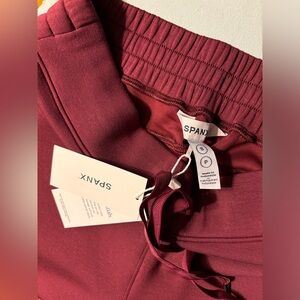 Spanx NWT air essentials wide leg pant small